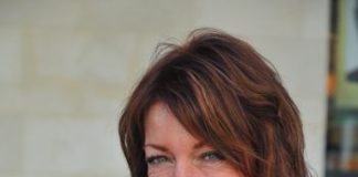 Beautiful Mommys Daryl Collier