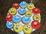 Laurie-Ackerman-Sesame-Street-party-cupcakes