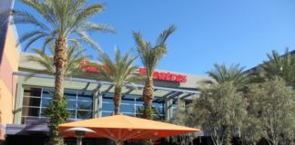 Harkins Theatres Tempe Marketplace 16 participates in the Summer Movie Program. Photo: Lynn Trimble.