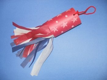 OLYMPUS DIGITAL CAMERA 4th of July windsock craft from the Children's Museum of Phoenix