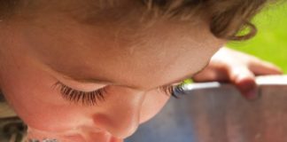 child, drink water, mild hydration