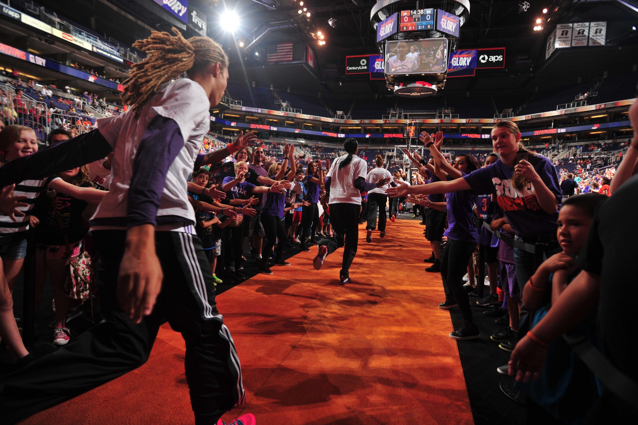 PHOENIX, AZ - SEPTEMBER 27: Minnesota Lynx vs Phoenix Mercury during the WNBA Playoffs West Conference Finals Game 2 on September 27, 2015 at the Talking Stick Resort Arena in Phoenix, Arizona. NOTE TO USER: User expressly acknowledges and agrees that, by downloading and or using this Photograph, user is consenting to the terms and conditions of the Getty Images License Agreement. Mandatory Copyright Notice: Copyright 2015 NBAE (Photo by Barry Gossage/NBAE via Getty Images)