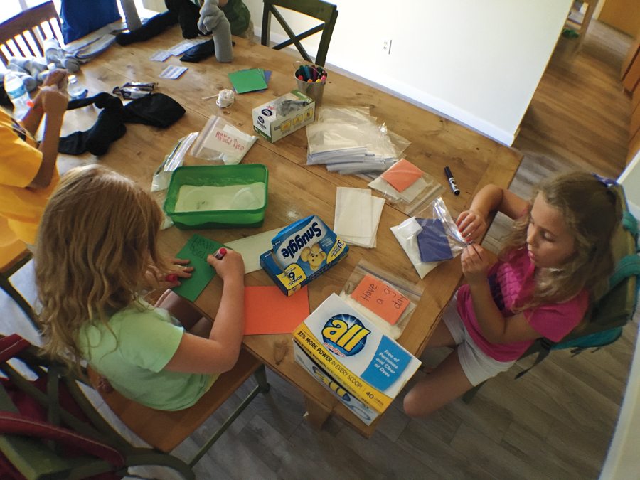 volunteering, kids, Phoenix, Arizona, parenting, giving back