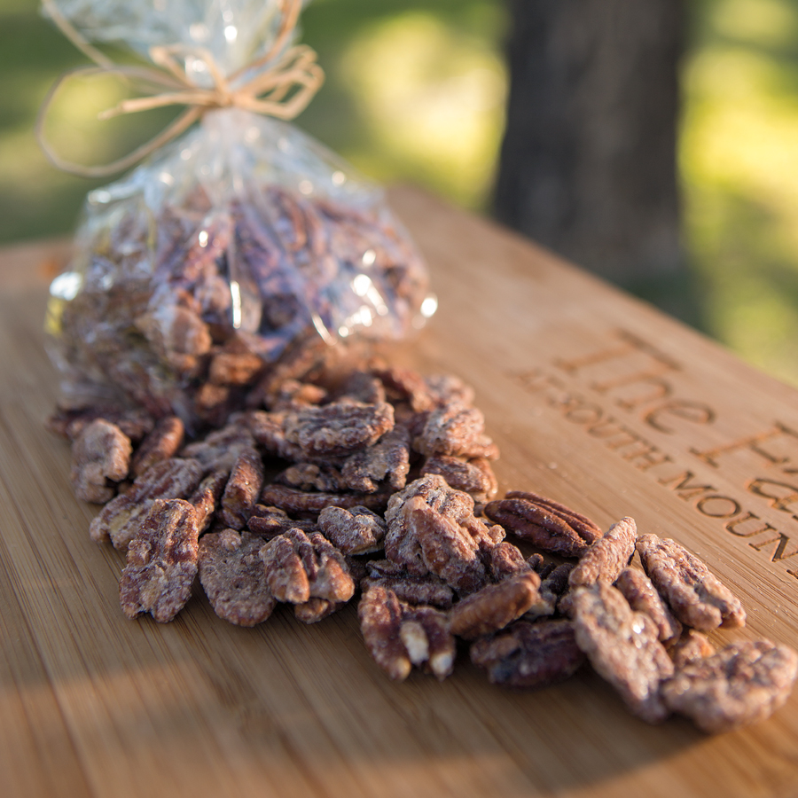 sq-thefarmsm-sugarpecans