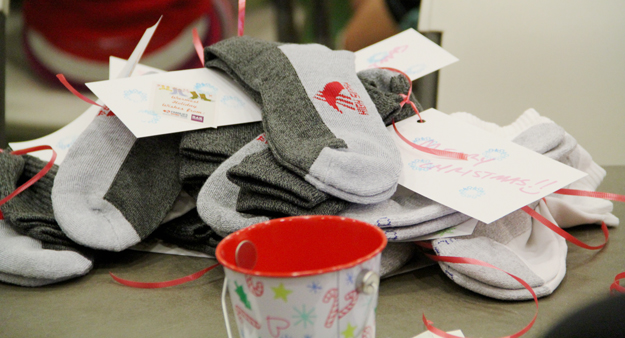 Socks From Santa, Families Giving Back, Central Arizona Shelter Services, Raising Arizona Kids, family volunteering, Phoenix, Arizona