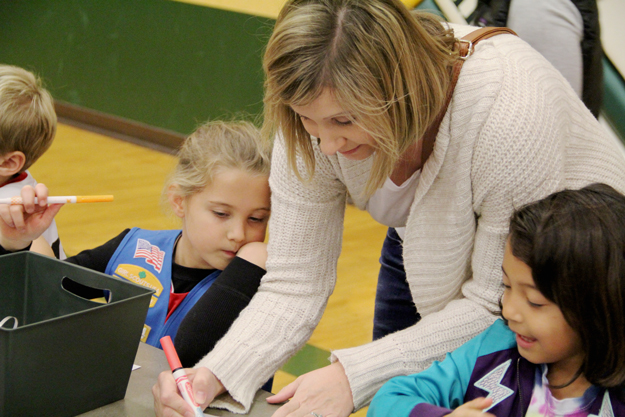 Socks From Santa, Families Giving Back, Central Arizona Shelter Services, Raising Arizona Kids, family volunteering, Phoenix, Arizona