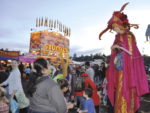 CochiseCountyFair-stiltwalker