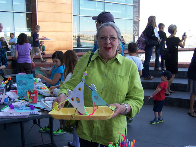 Bunny_Boat_Float_Childsplay