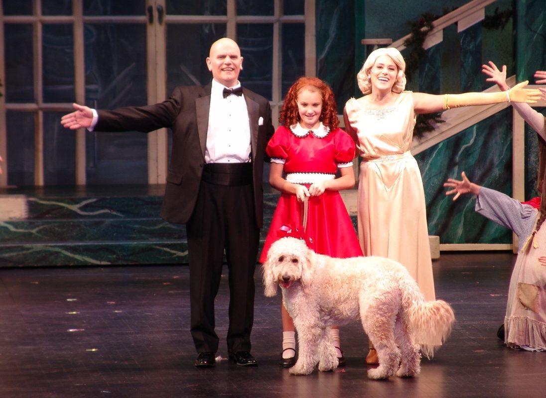 Valley Youth Theatre, Bobb Cooper, Annie