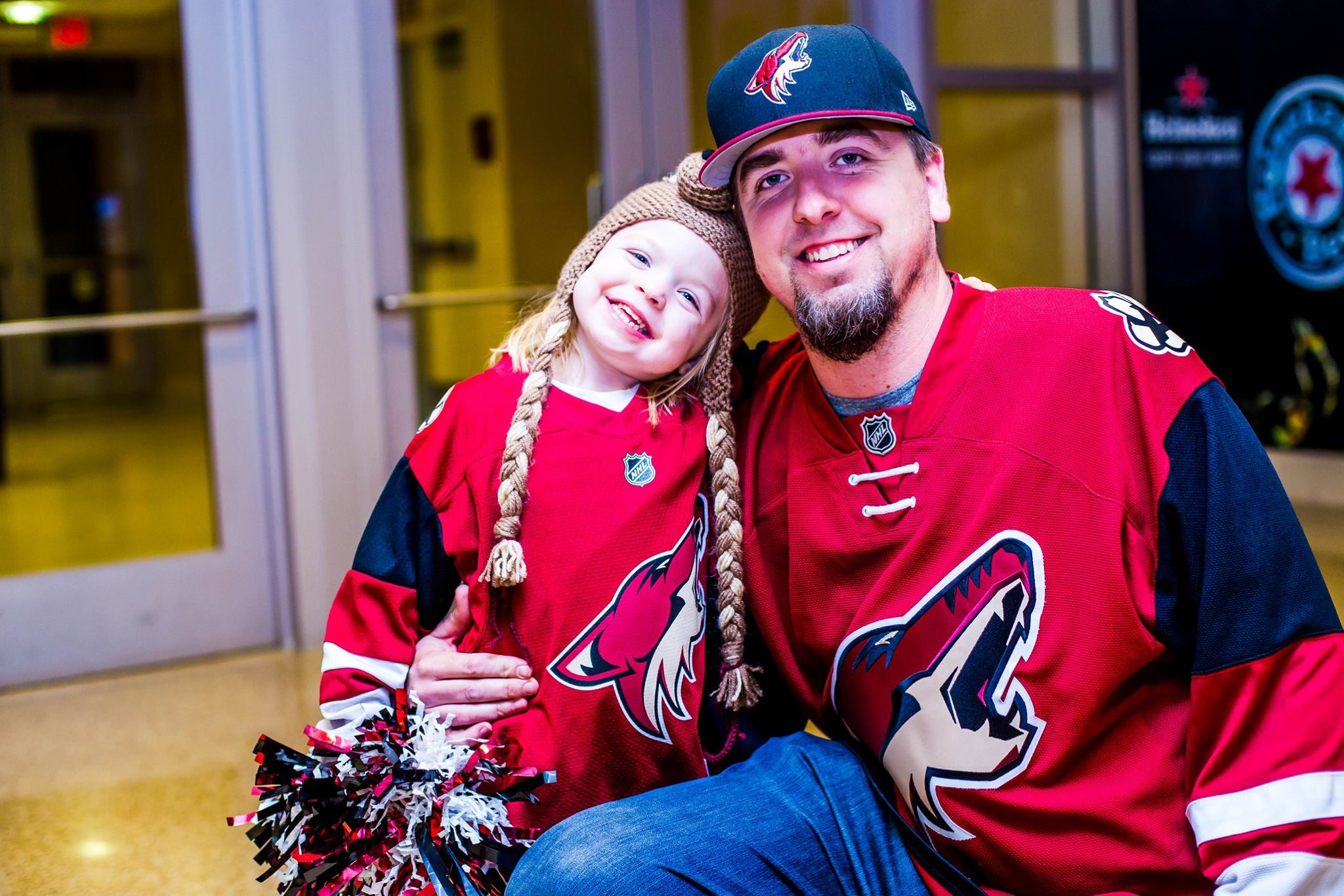 arizona-coyotes-fans