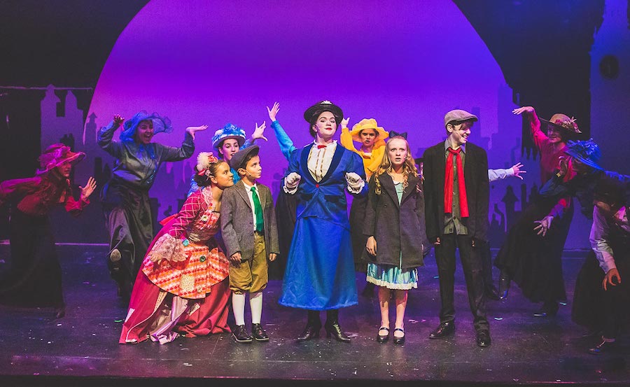 Mary-Poppins-Desert-Stages