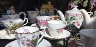 Multigenerational Holiday Tea Party, idea Museum