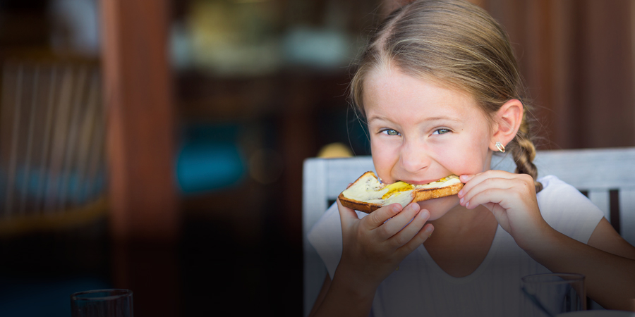 1904-teaser-KidseatFree-2