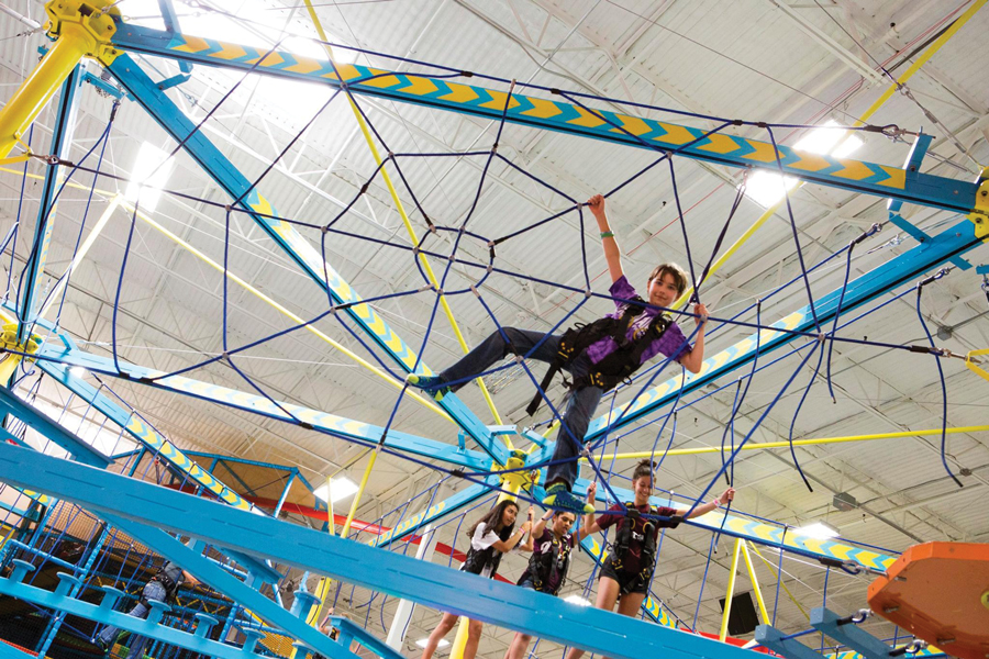 SSG-UrbanAir-climbing