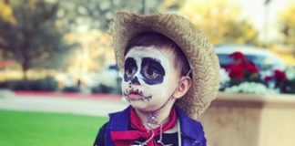 Halloween Spook-Tack-ula