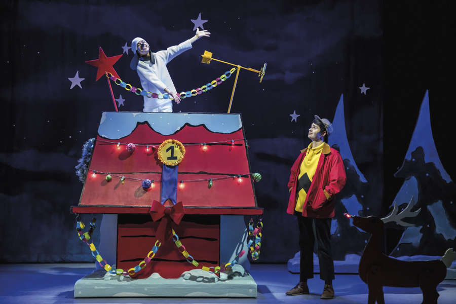 Onstage-ACharlieBrowmXmas-Comerica