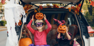 trick or treat, Halloween. trunk or treat